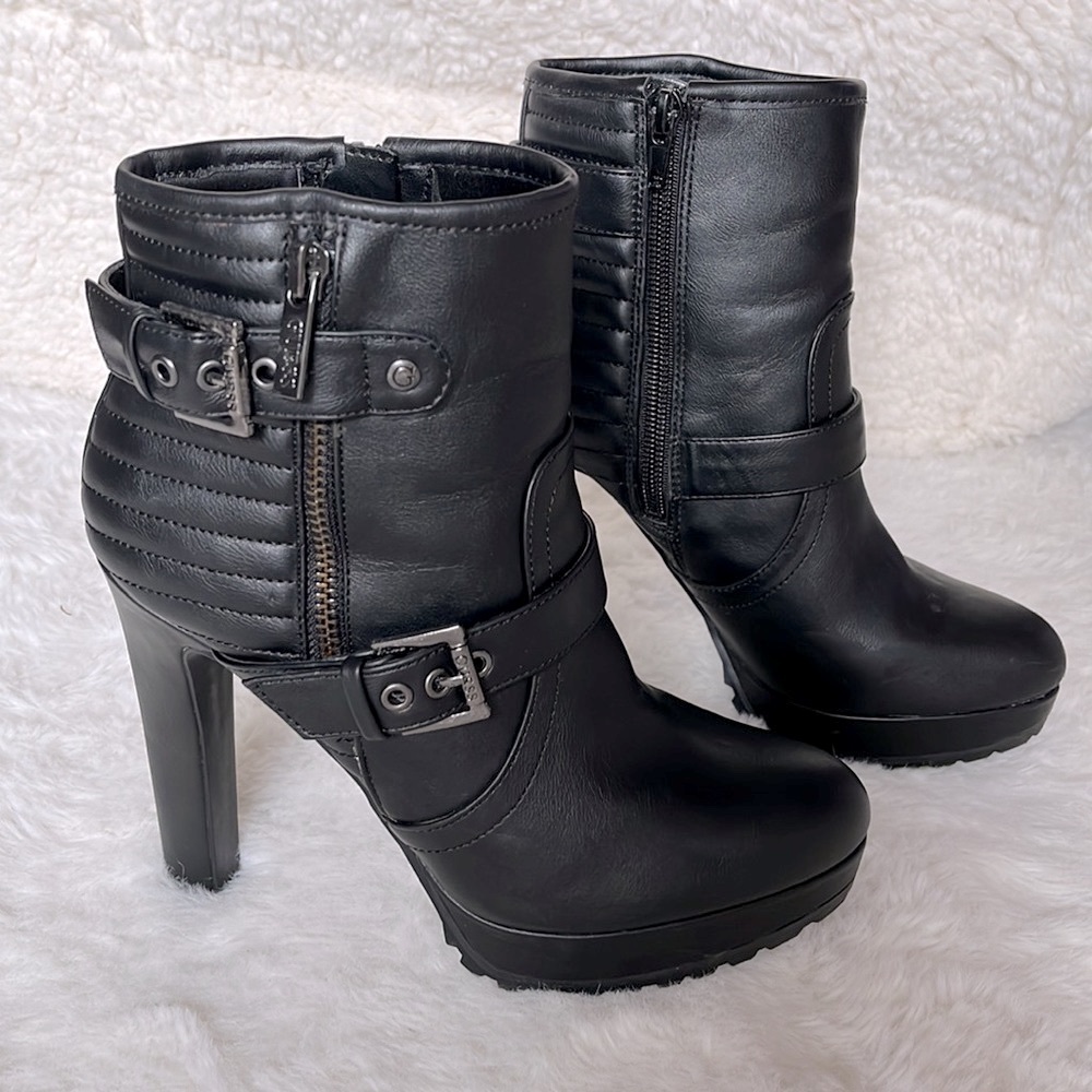 Guess, size 7 leather heeled booties. Great condition.
